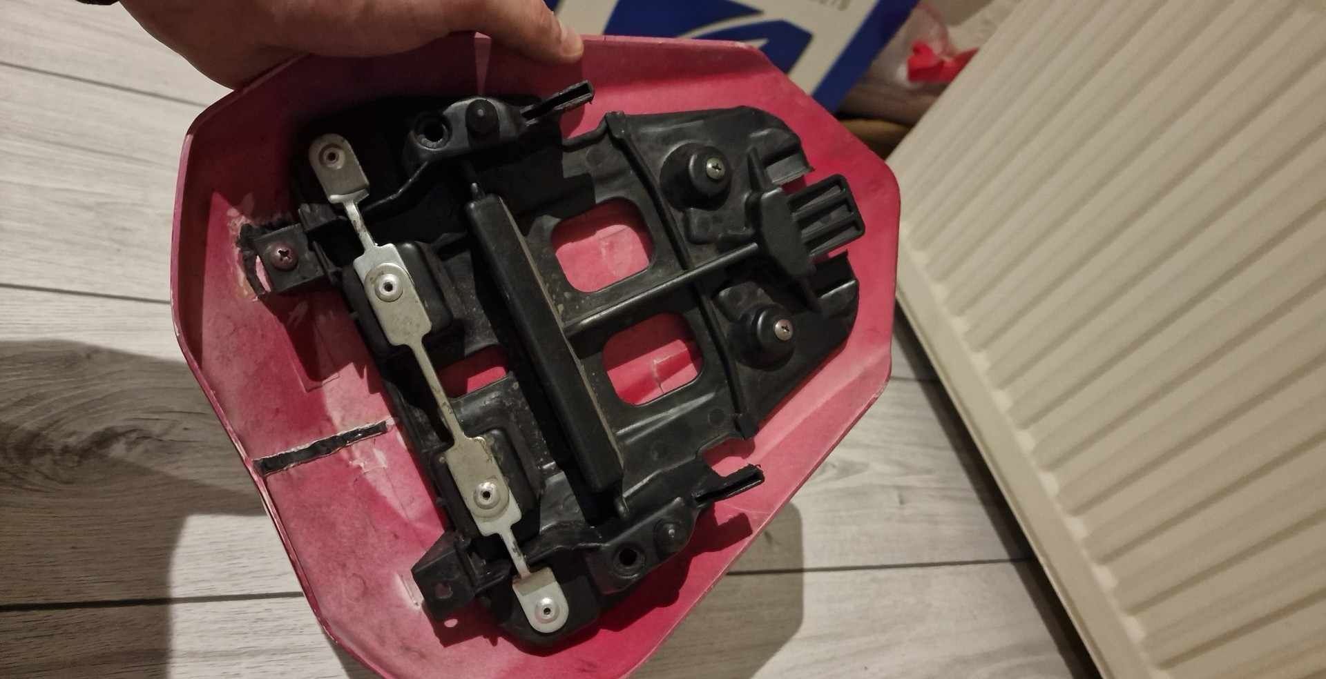 Zaslepka siedzenia pasażera yamaha r6 rj11