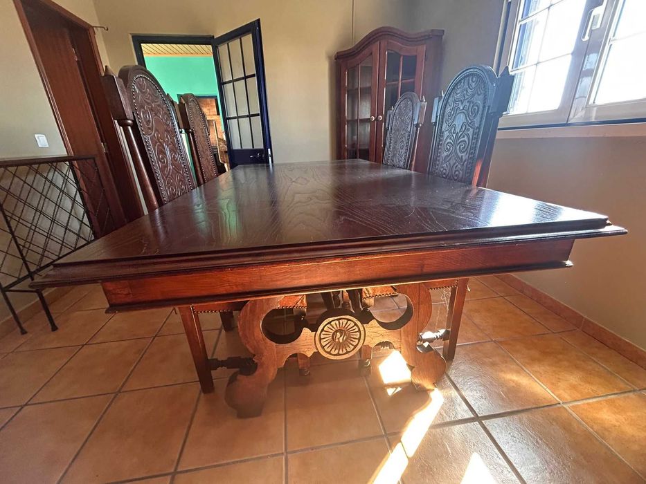 Mesa de Sala e 4 cadeiras