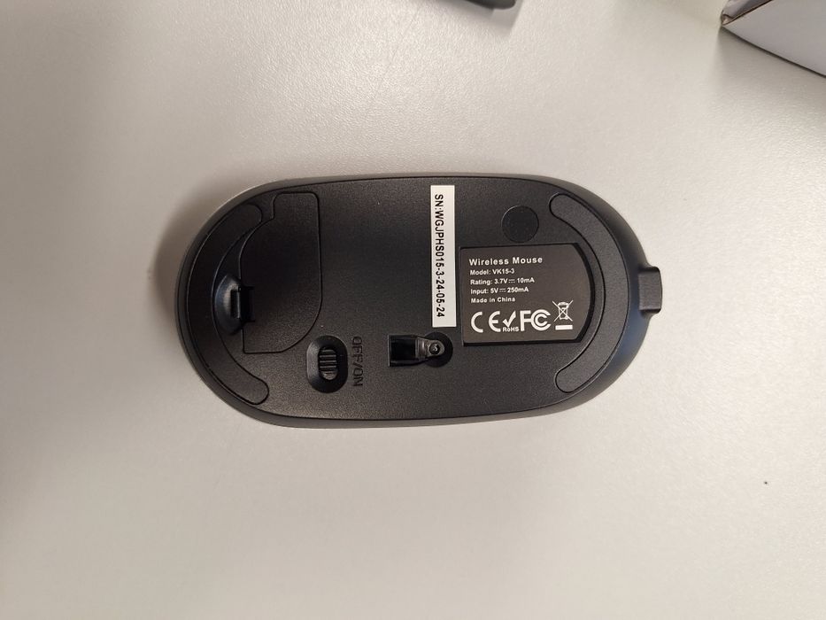 Klawiatura bezprzewodowa qwertz + mysz