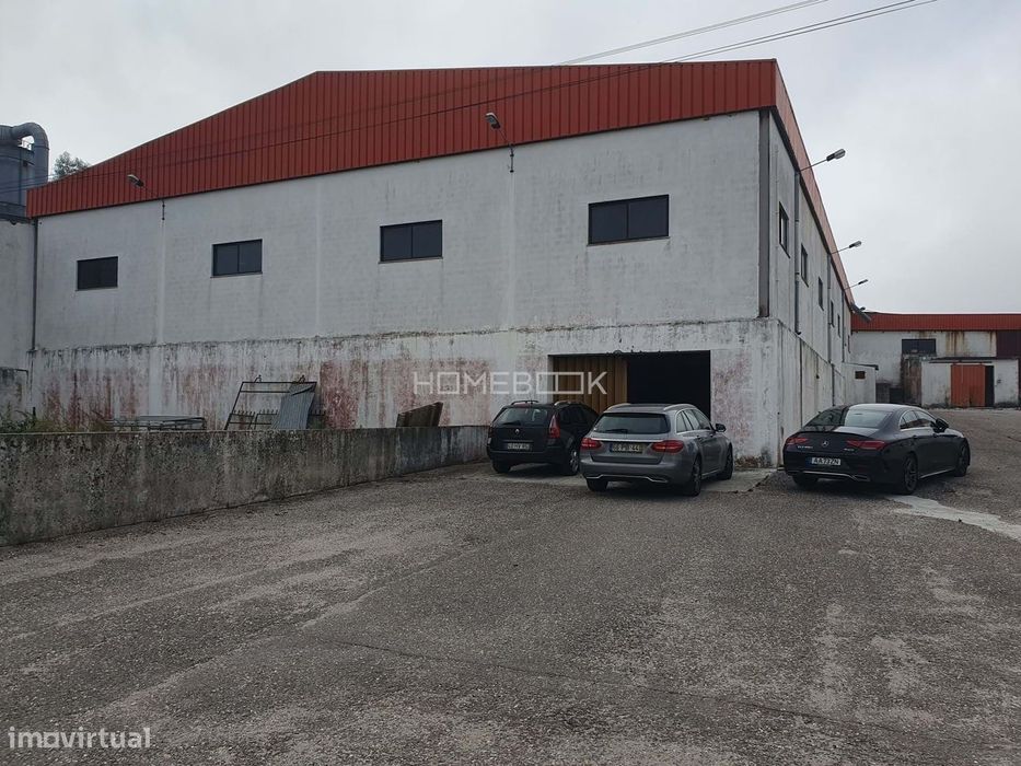 Armazém 2024m2 Juncal, Porto de Mós
