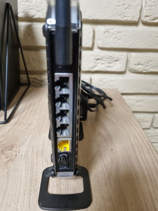 Netgear N150 роутер