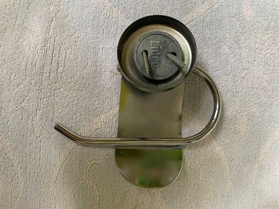 Сантехника - смеситель для ванной, душевой шланг с лейкой с держателем