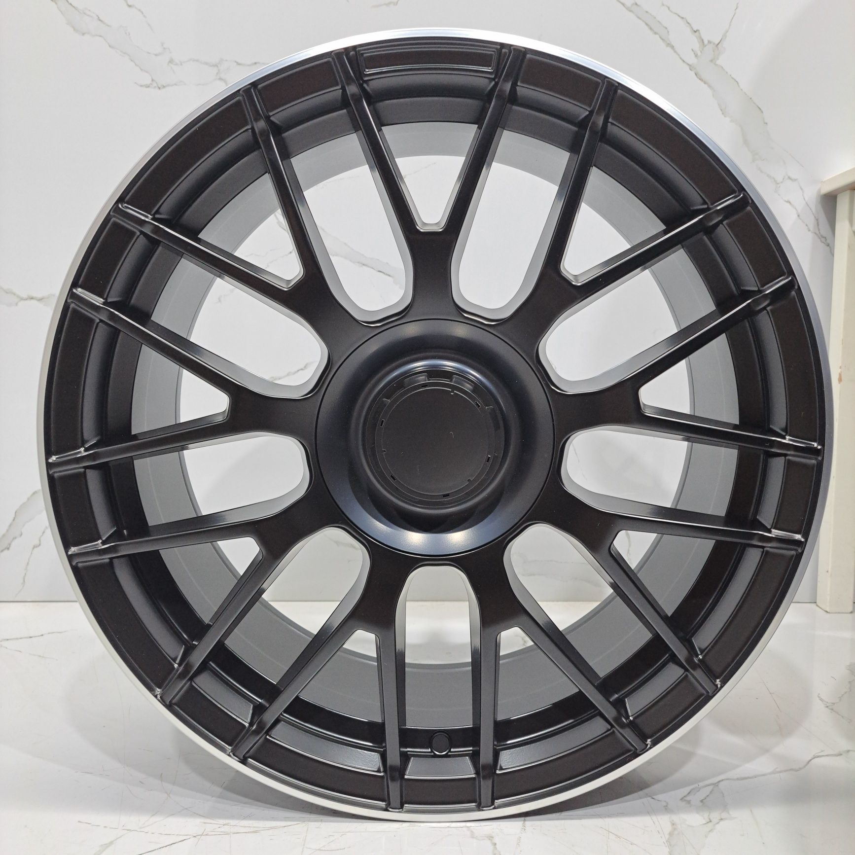 Jantes 18" LOOK Mercedes AMG C 63 A 35 CLA 45 Vito Viano 5x112