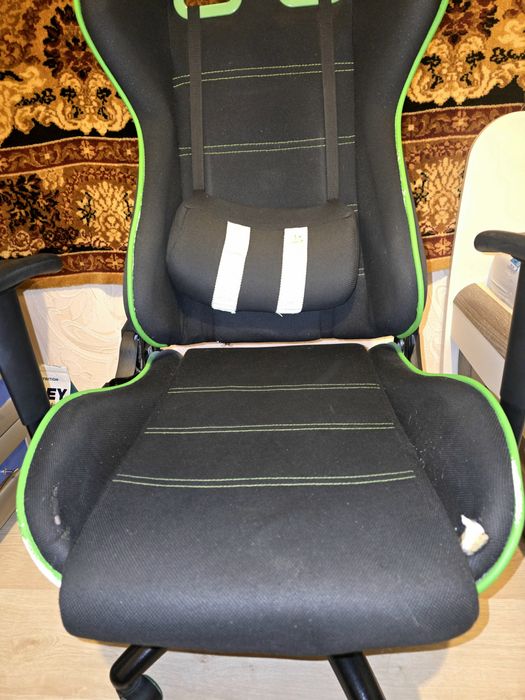 Игровое кресло apex racer