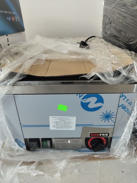 Płyta grillowa RedFox FTHC-30E
chromowana FTHC-30E