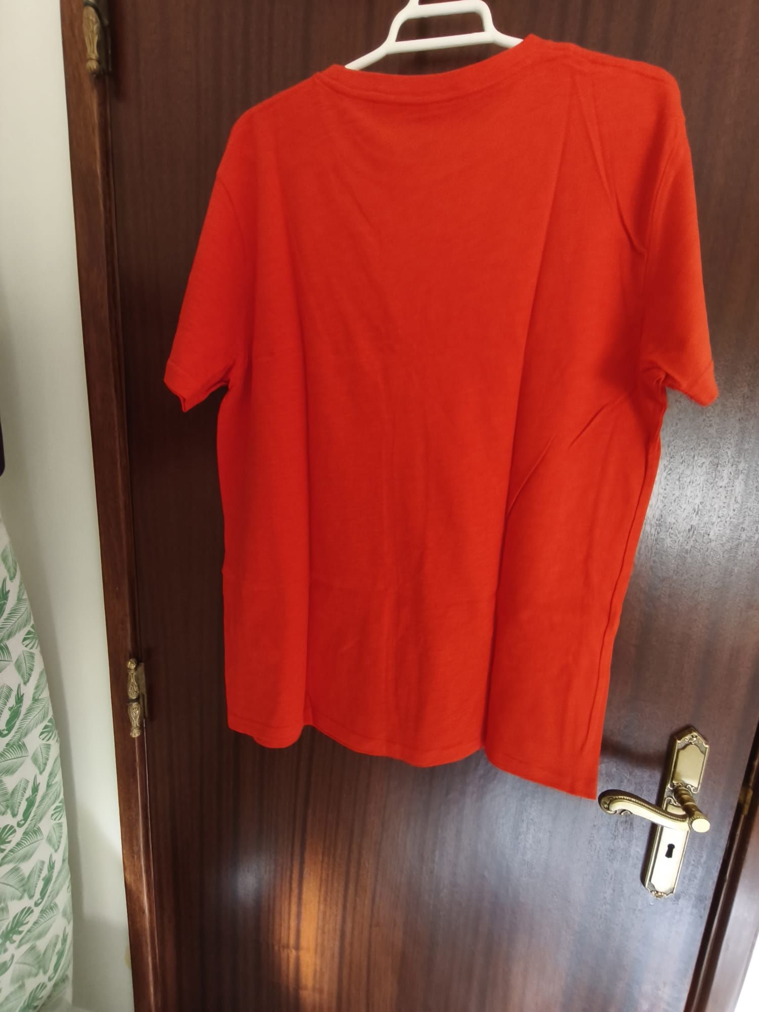 Conjunto de 3 t-shirt L novas
