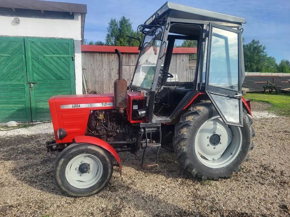 Traktor ciągnik  Leda T25 A brony płóg kosiarka mulczer zagrabiarka