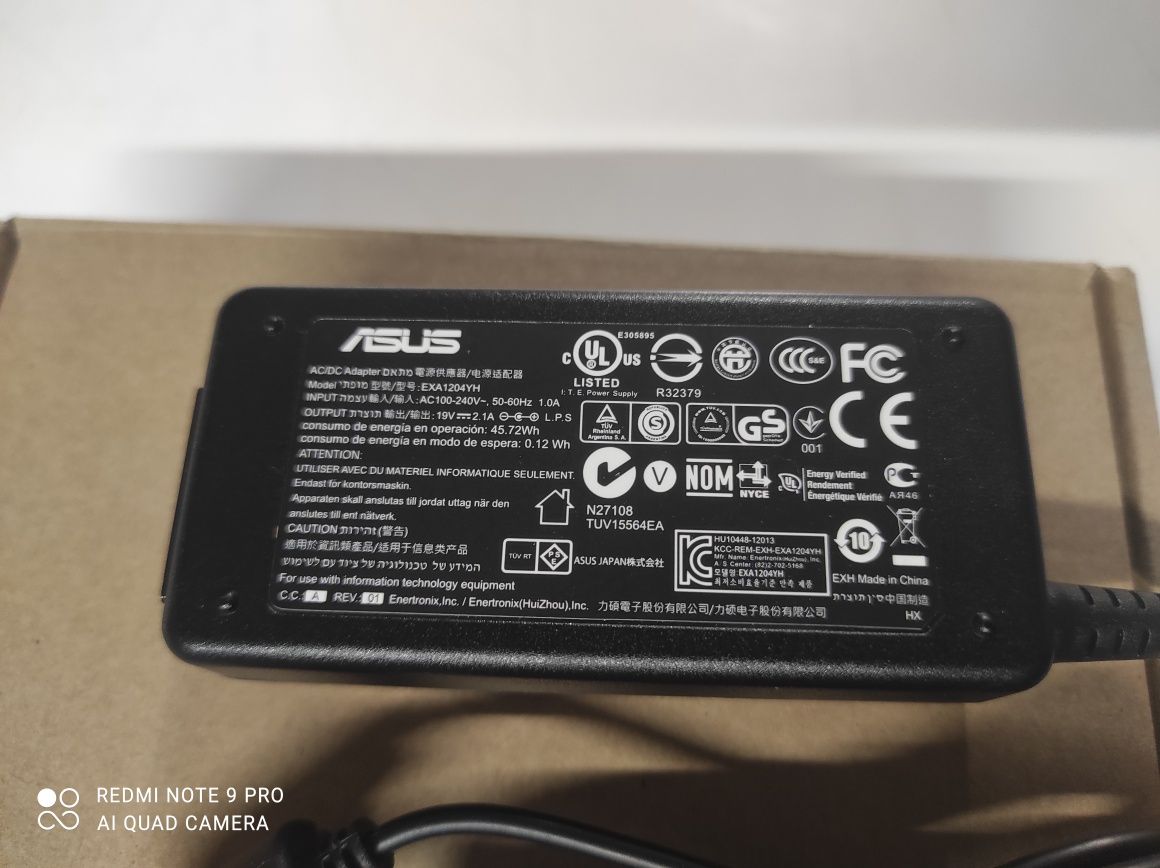 Carregador original Asus Novo em caixa
19v
Faço envio por 2€ CTT ou en