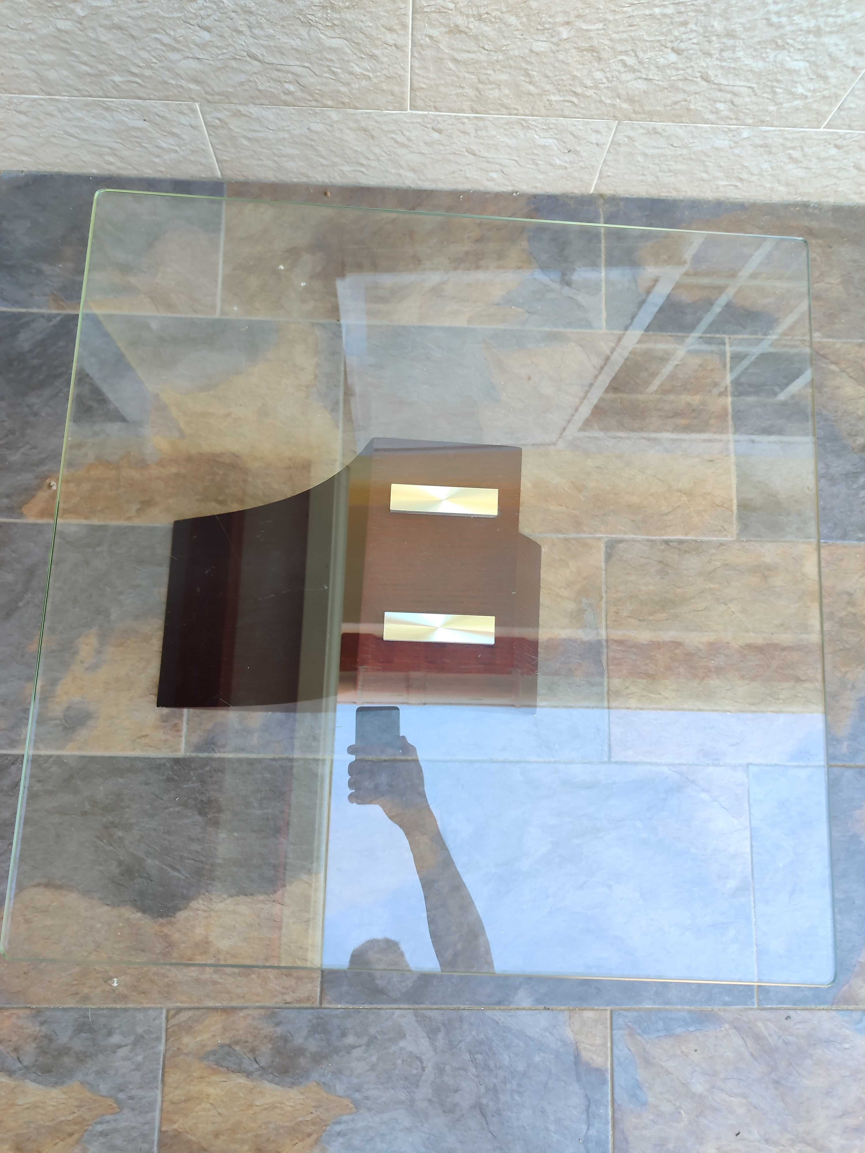 Mesa Centro Wenge e tampo em vidro 70x70x45