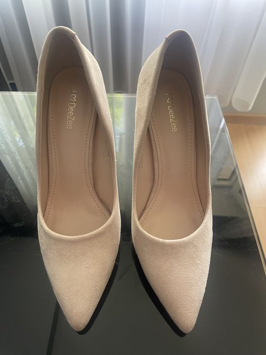 Szpilki bezowe deezee r37