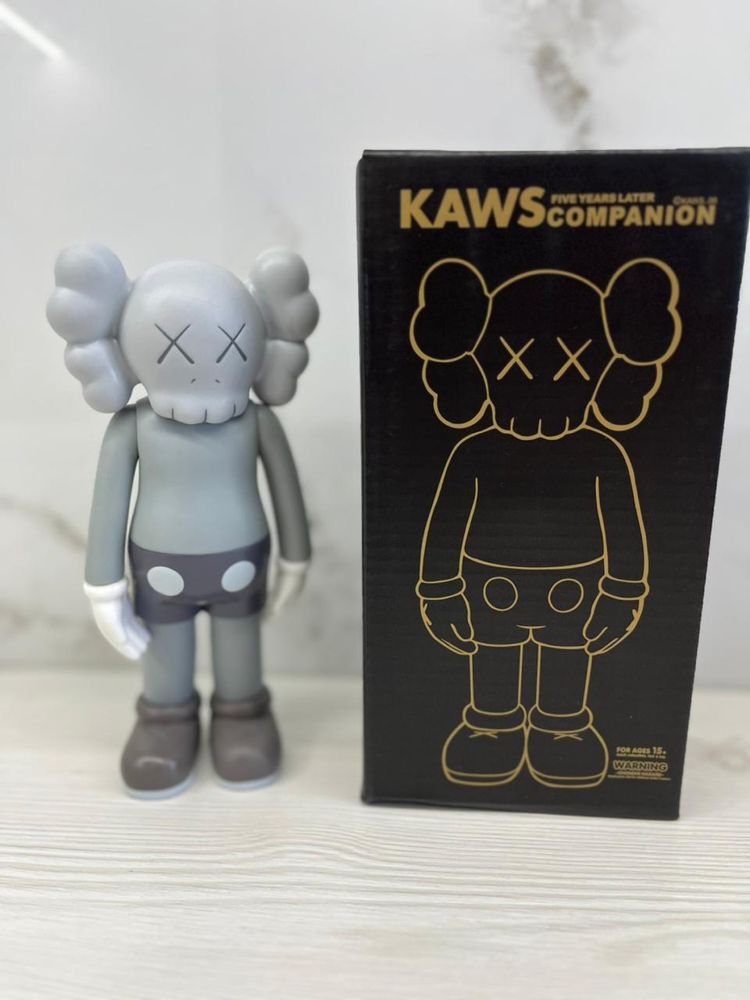 Фігурка KAWS