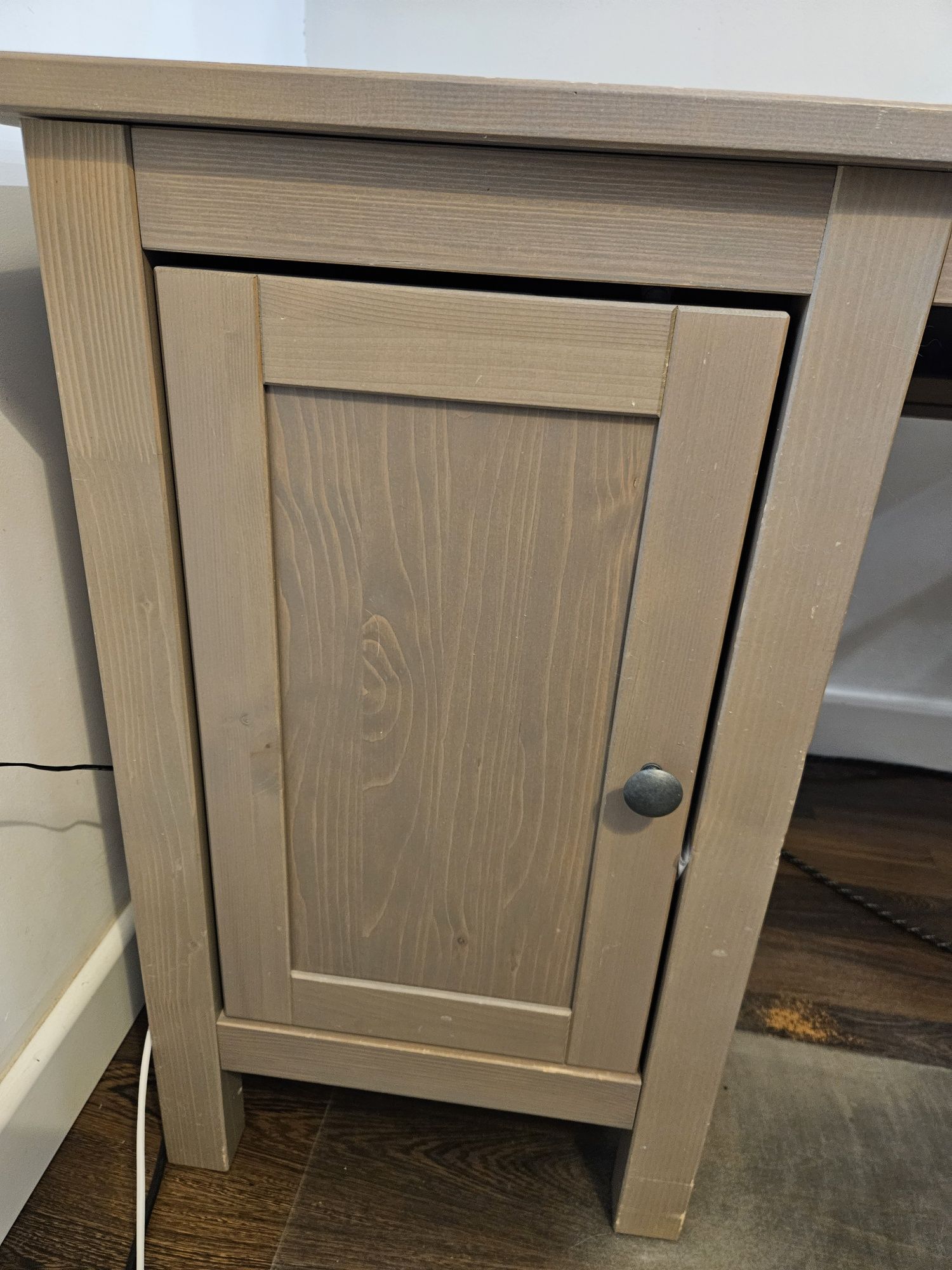 Biurko Ikea Hemnes