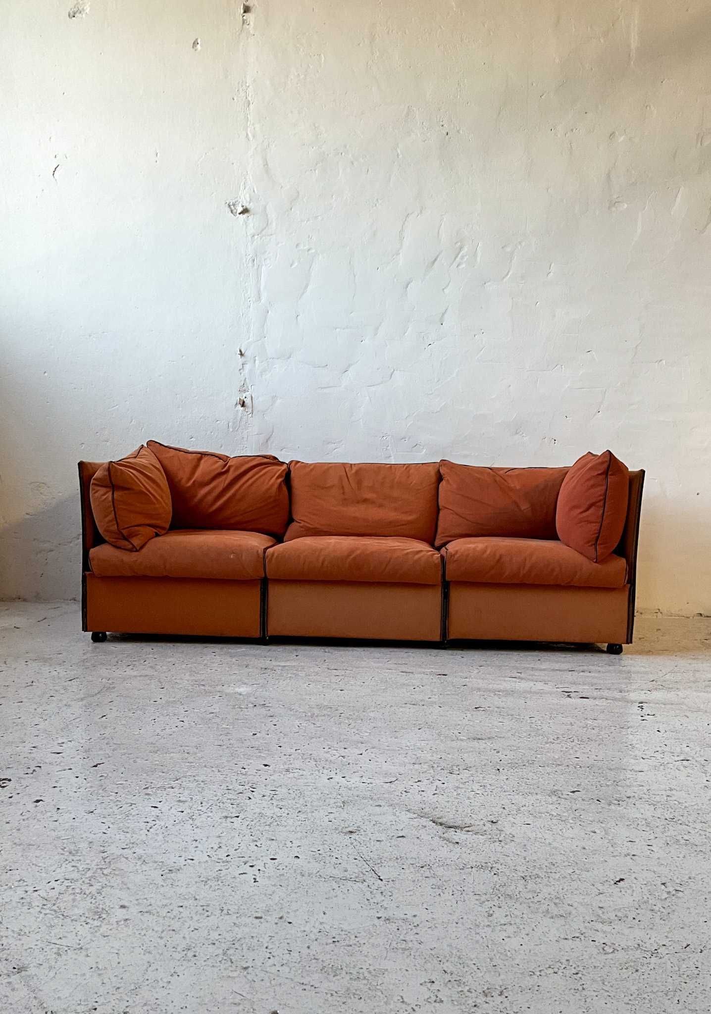 Cassina włoska sofa Tilbury proj. Mario Bellini lata 70 vintage design