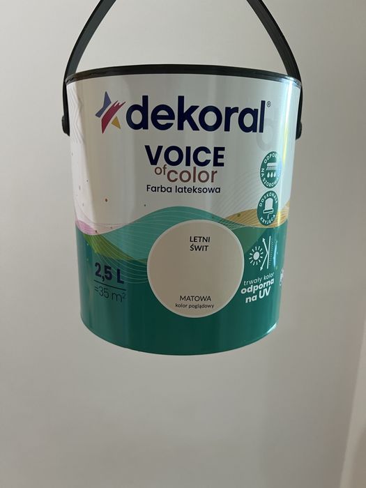 Farba na ścianę Dekoral