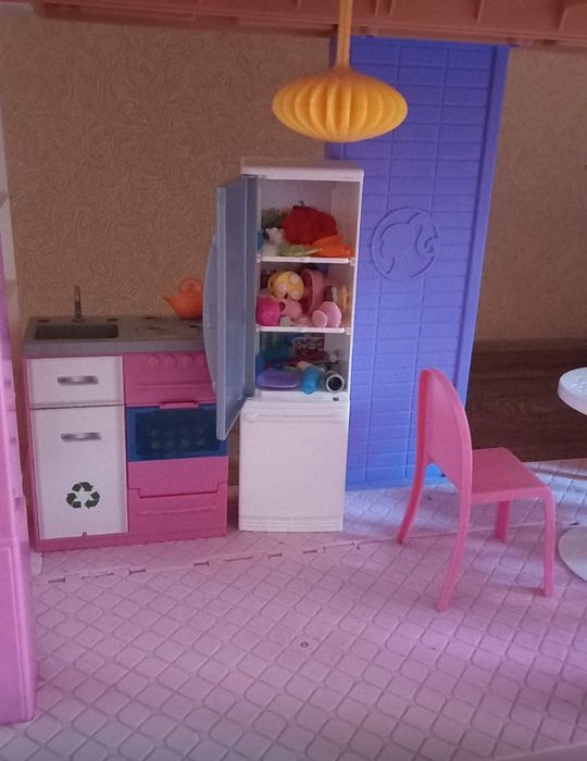 Оригінал будиночок Barbie