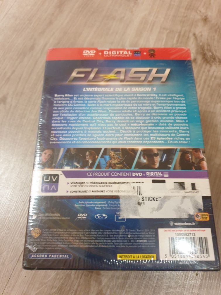 Figurka FLASH + Płyta Dvd