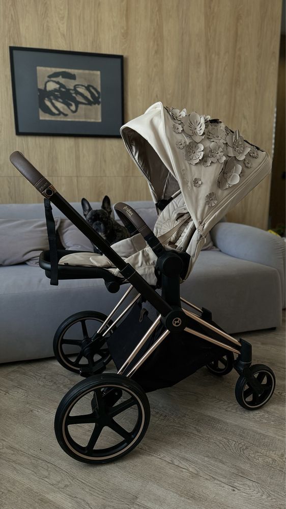 Cybex Priam Simply Flowers Beige 4.0 шасі Gold Brown коляска 2 в 1