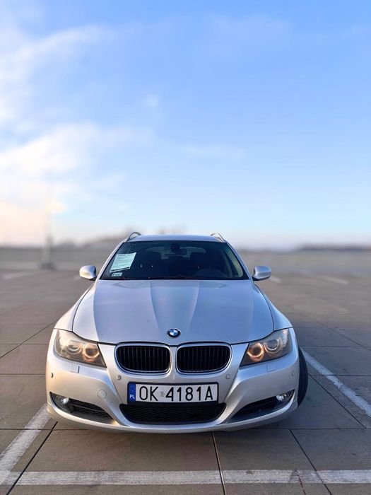 BMW e91 2008 r Listopad