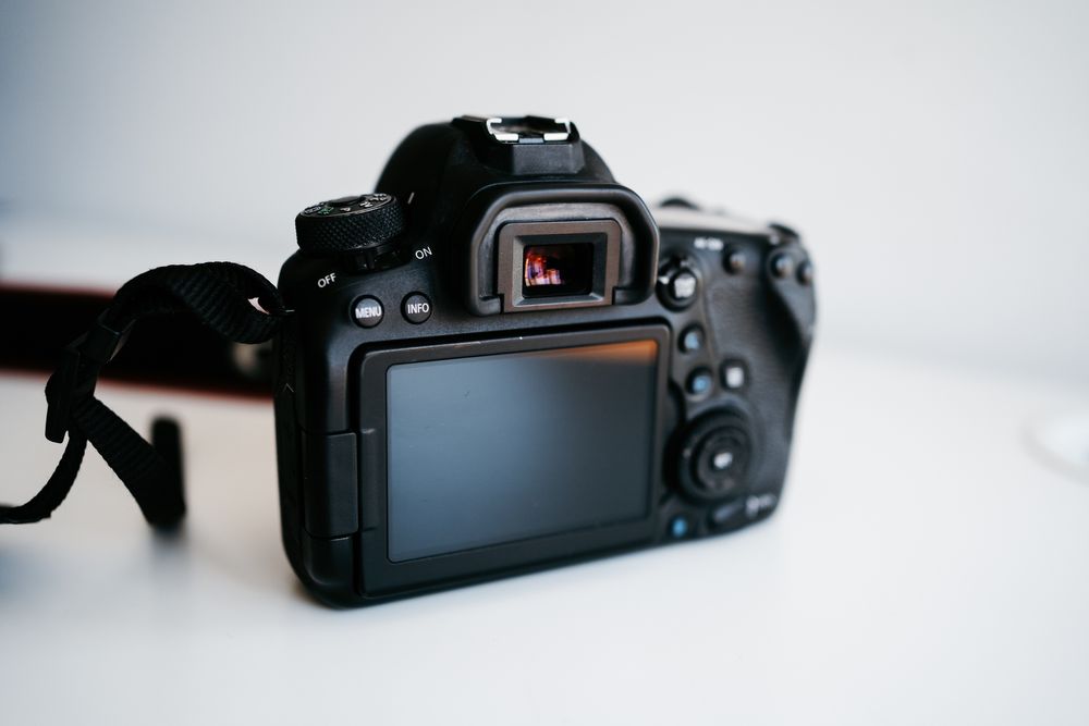 Canon 6D Mark II Body