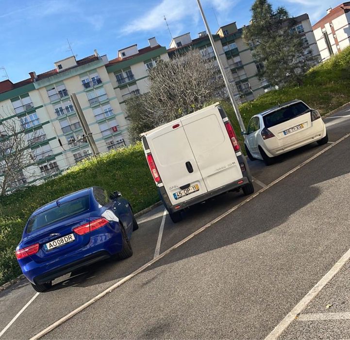 Trabalhos de pinturas em Geral  Rapel ,Andaimes e Remodelação…