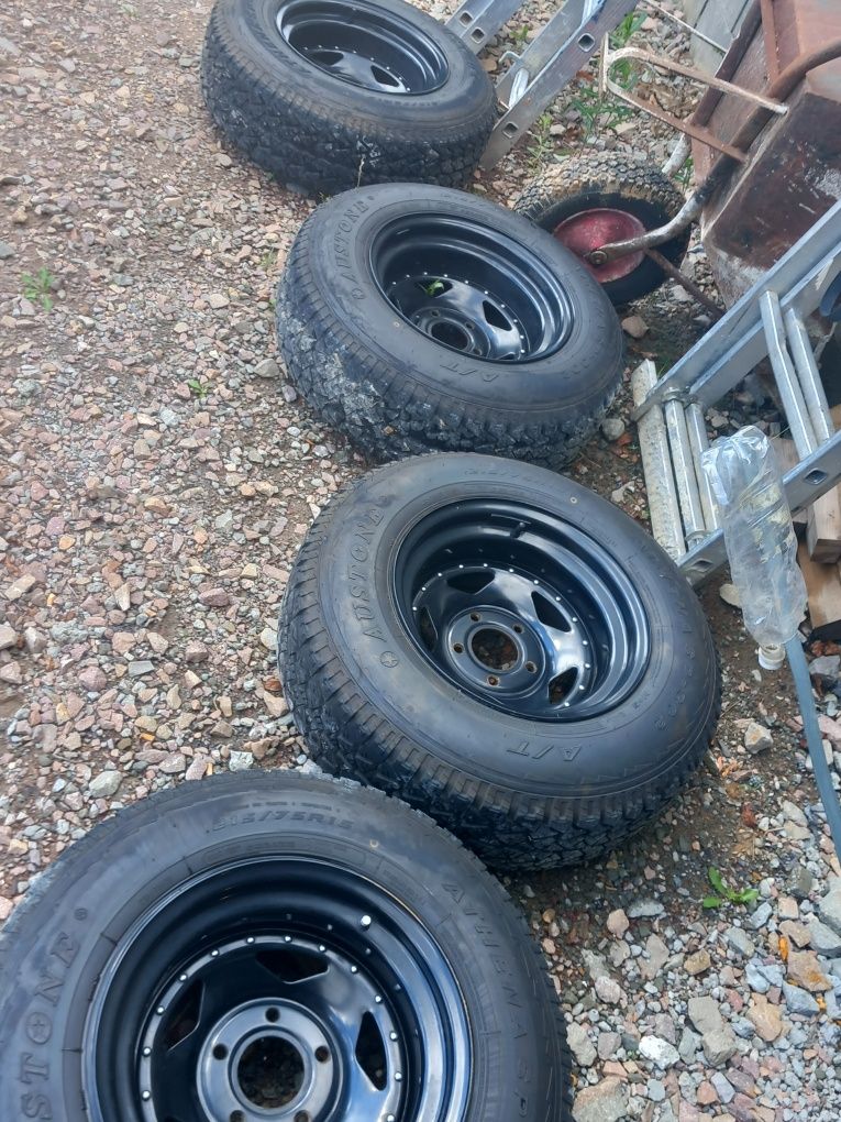 Koła felgi Jeep czarne 5x127 R15 stalowe  4szt komplet Felga