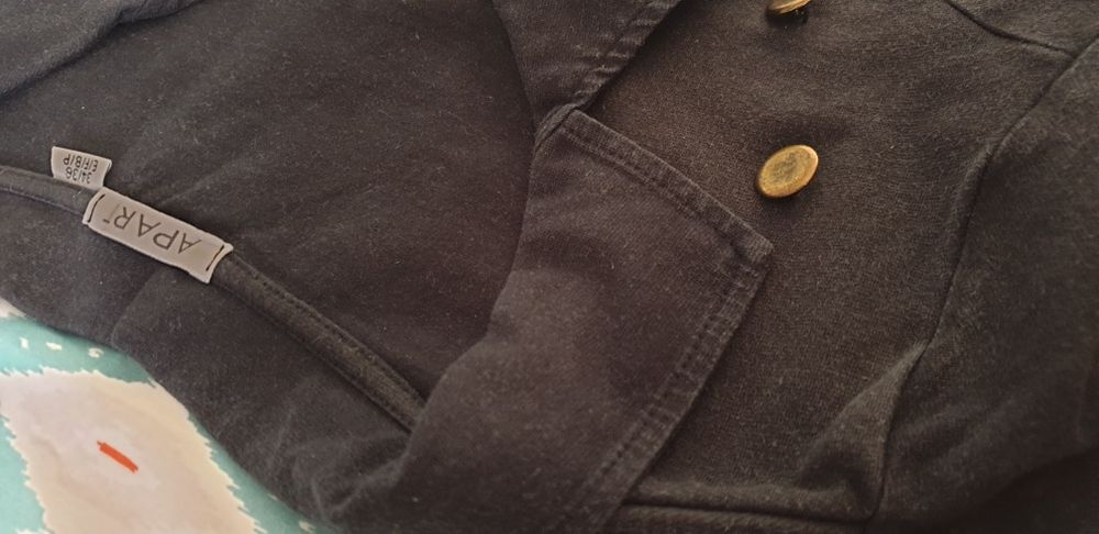 Camisola meia manga da marca Apart