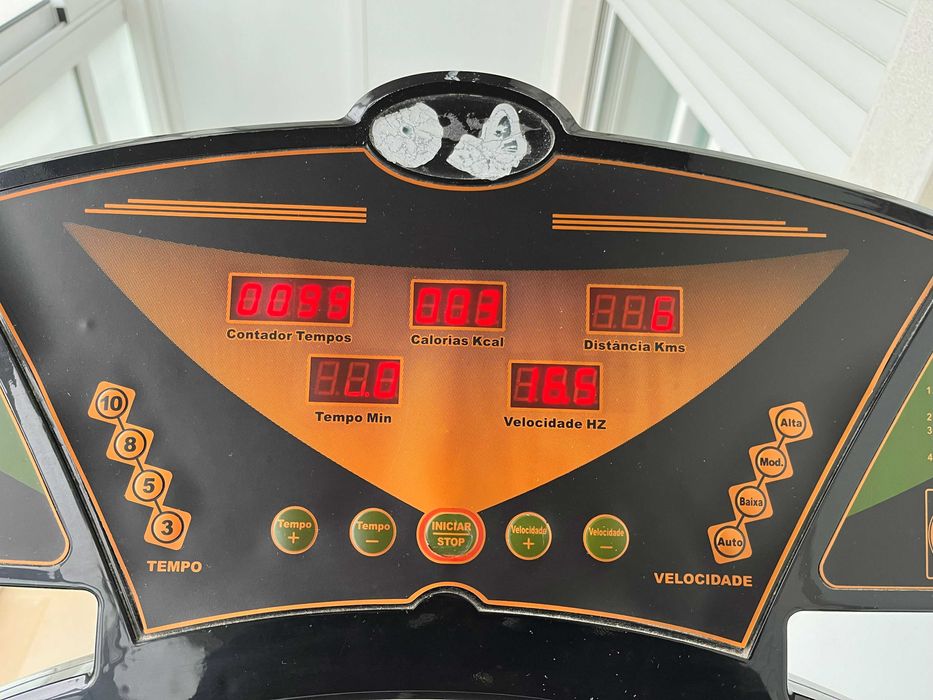 Plataforma Vibratória tipo Vibroplate