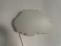 2 lampadas em forma de nuvem