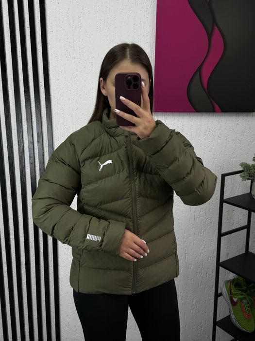 Жіноча куртка Puma