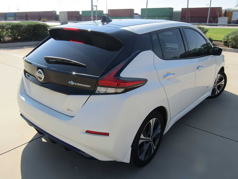 Nissan LEAF      2019