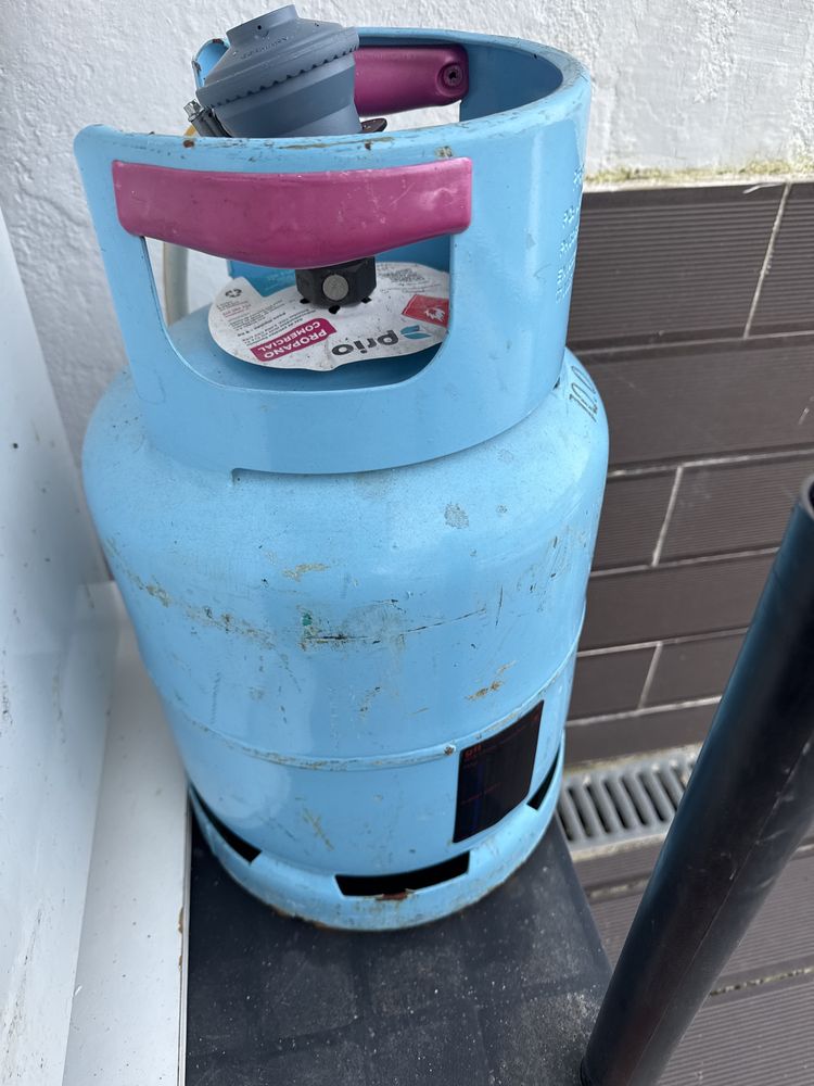 Fogao butano pequeno com bilha gas