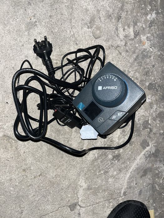 Regulator stalotemperaturowy afriso act443 proclick sterowaniem pompa