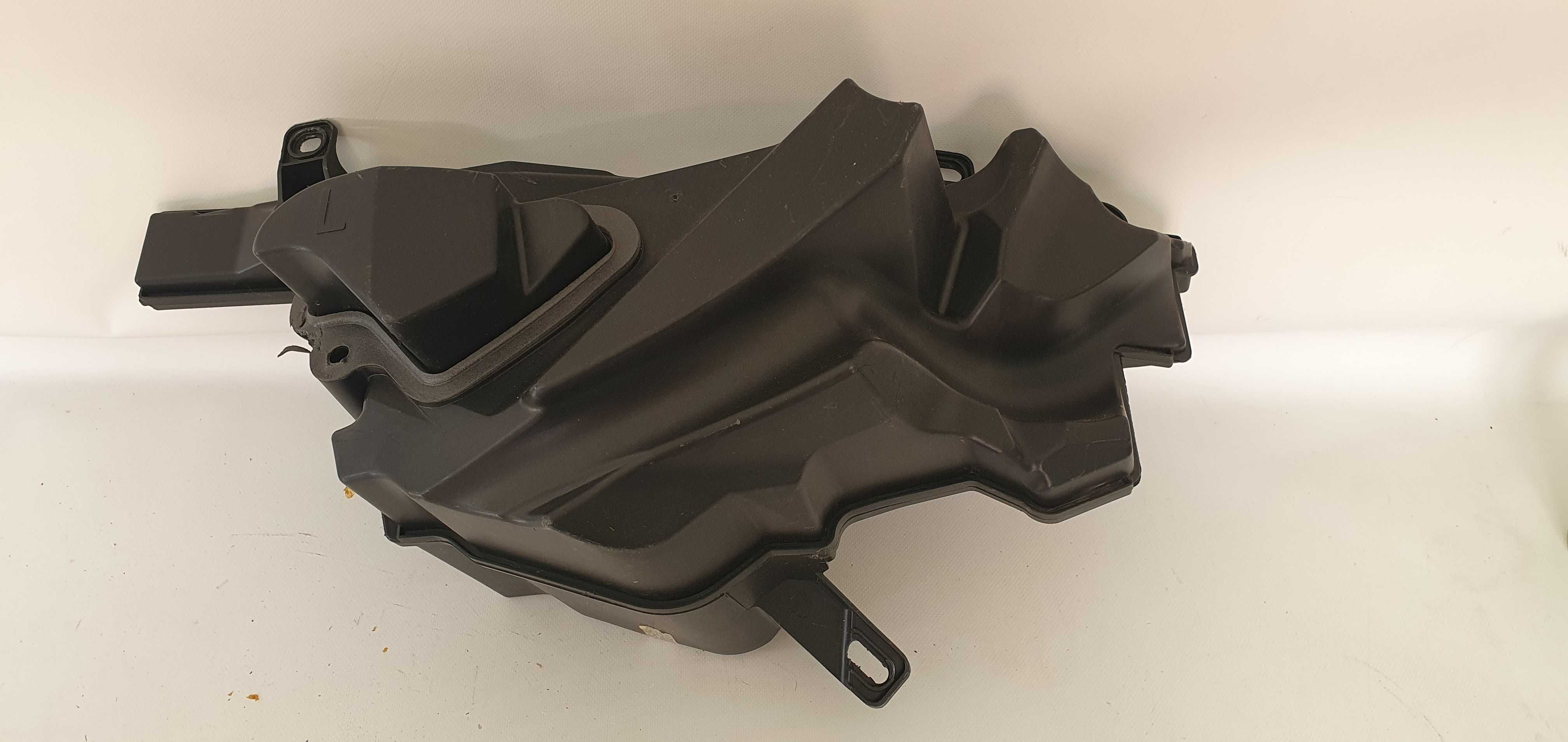 Głośnik subwoofer Audi A5 S5 8W OE