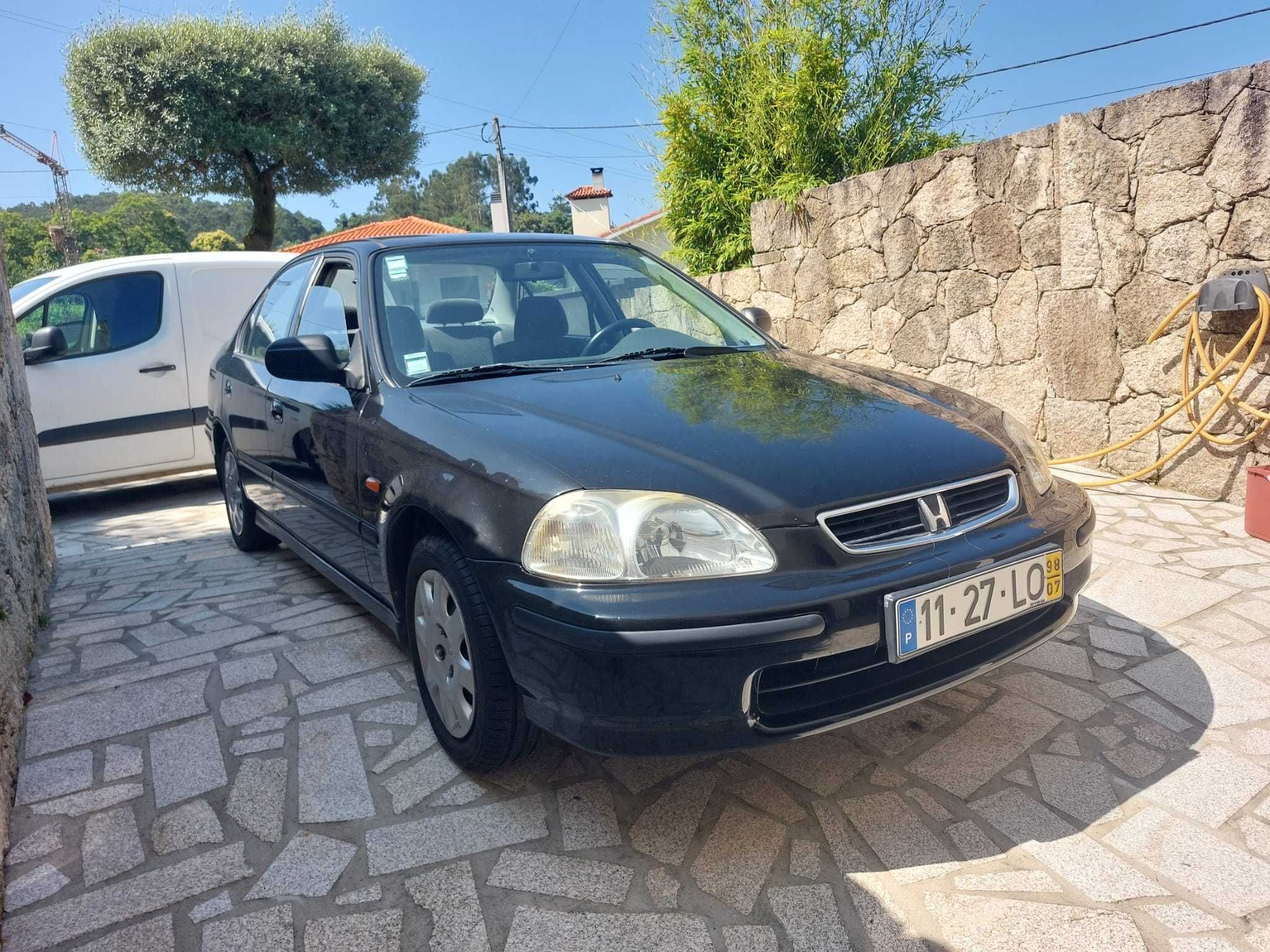 Honda Civic 1.5i LS (EK3)
