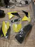Komplet plastików suzuki rmz 250 450