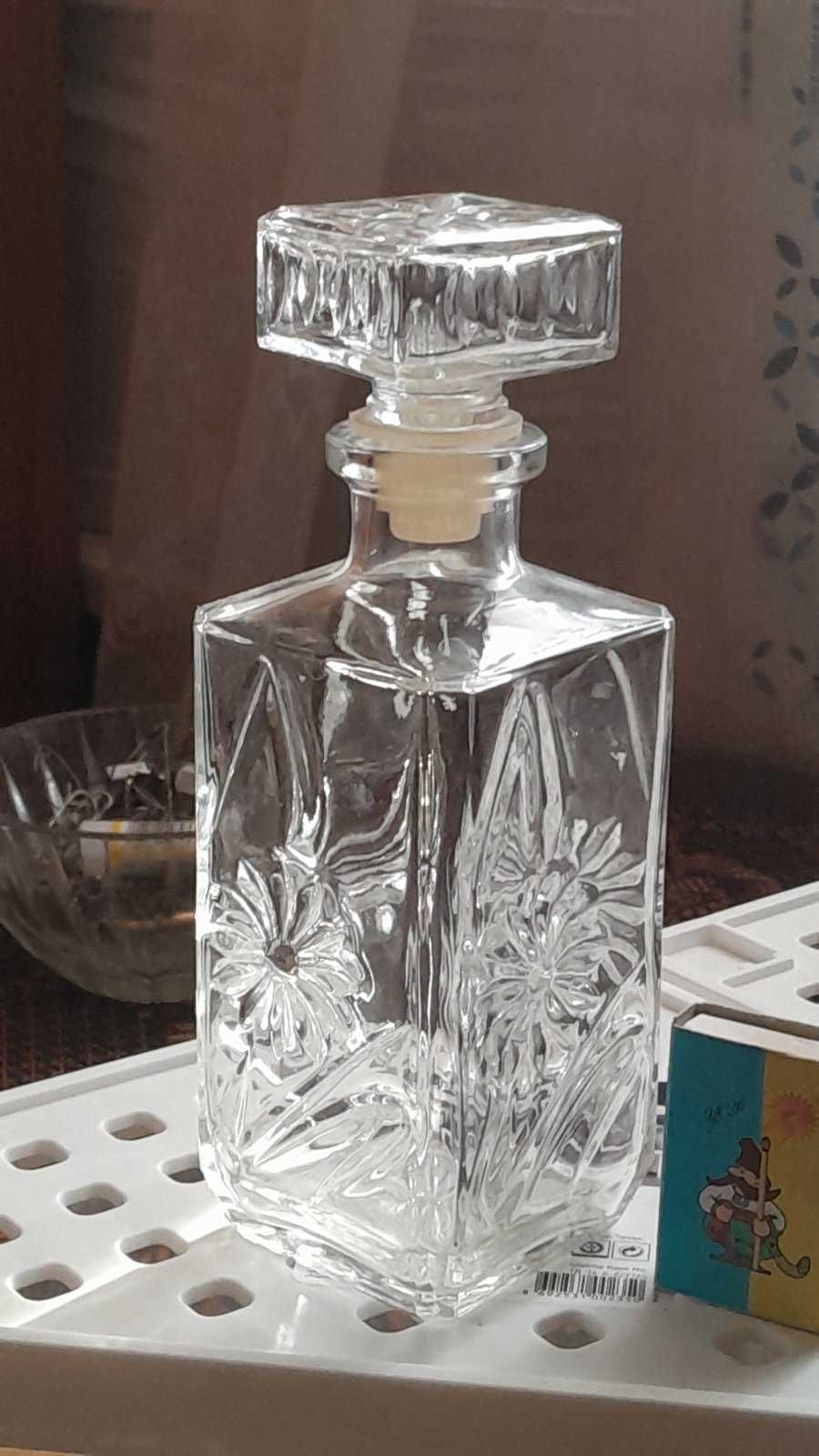 Коробки флаконы от ретро духов Виктория Hugo YSL  штоф  и др дешево