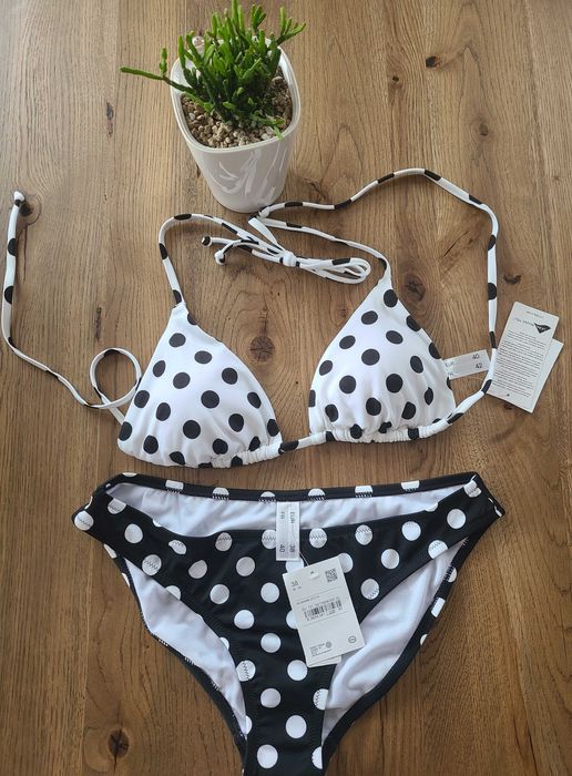 Фирмнный купальник C&A