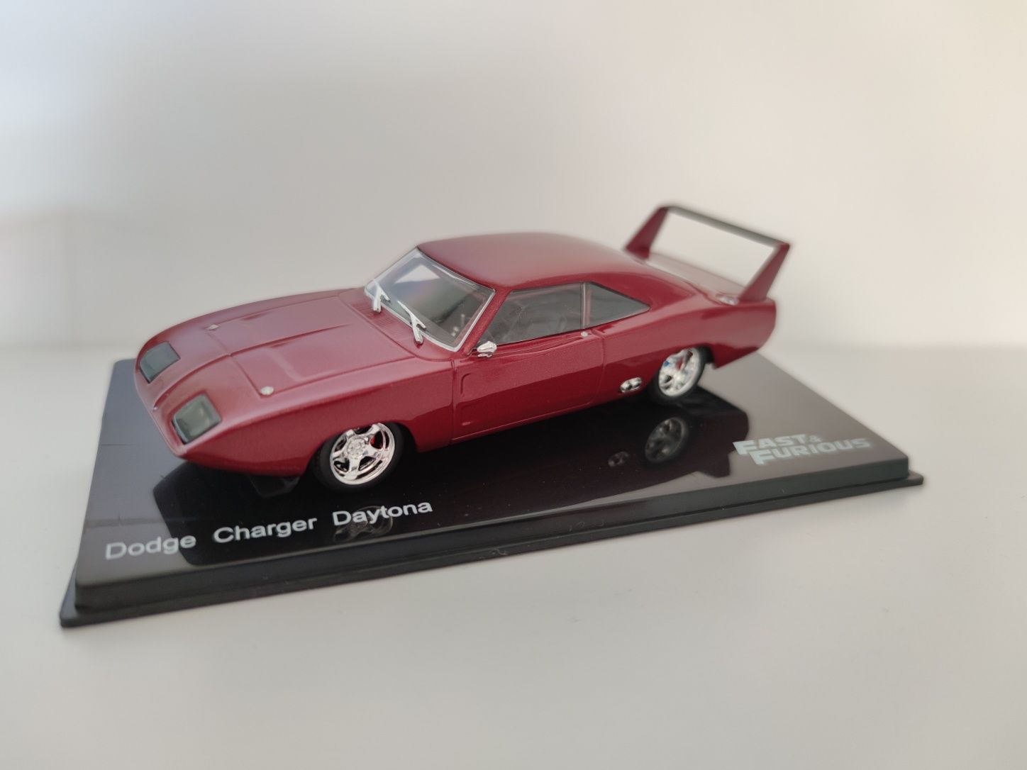 Dodge Charger Daytona Fast & Furious Deagostini 1:43
Uszkodzona