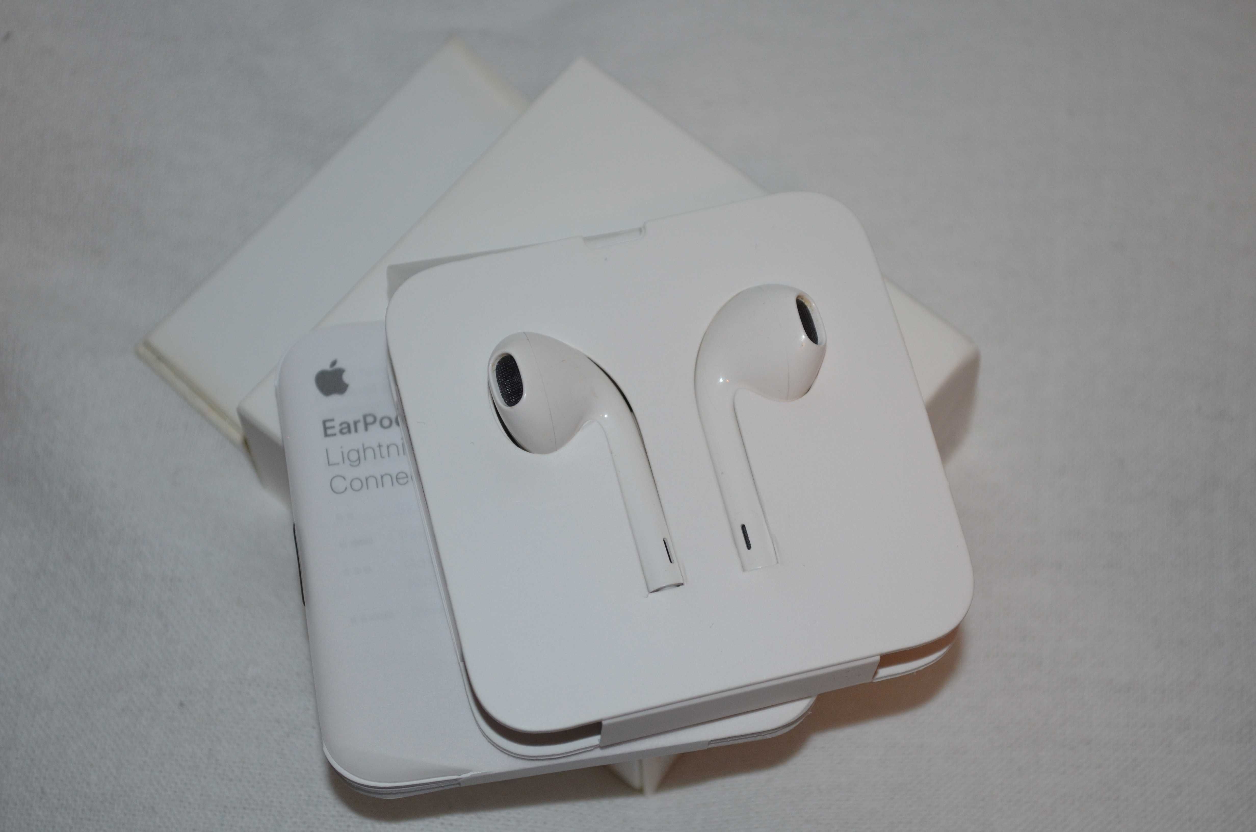 EarPods Lightning Connector