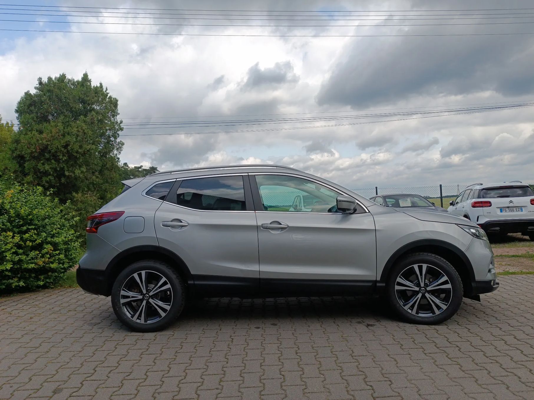 Nissan Qashqai 1.3 DIG-T(140KM) Panorama dach, Nawigacja, Kamery, CarVertical, EU6dT.