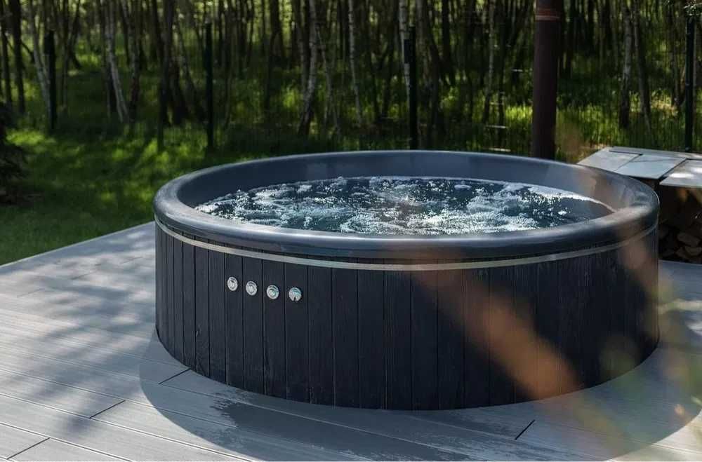 Чан для великої компанії на 8-10 осіб. Спа -купіль на дровах