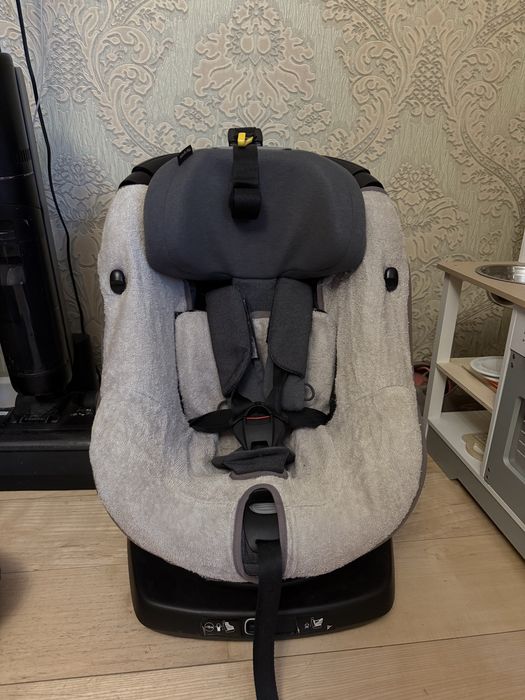 Автокрісло Maxi cosi