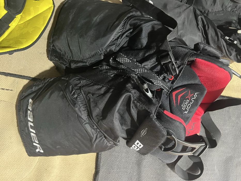 Нагрудник шорты в хорошем состояние