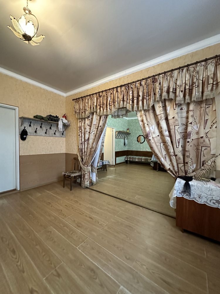 Продаж приміщення м.Новояворівськ.