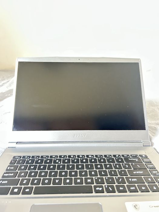 Laptop MSI CREATOR 15”