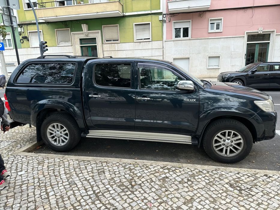 Toyota Hilux 2.5 D-4D 2WD CD CM+AC+PM