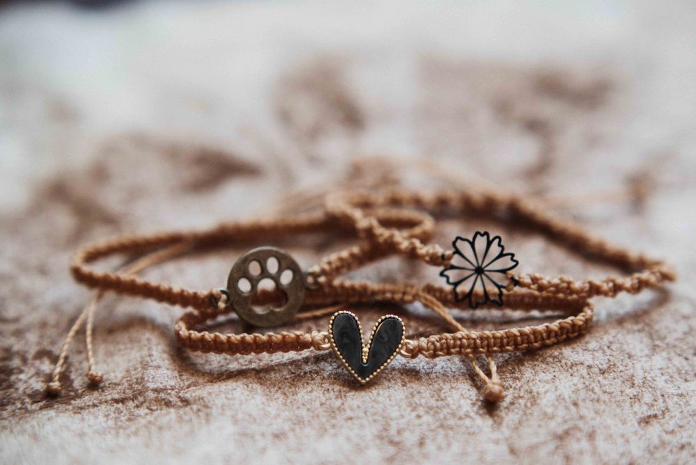 bransoletki z makramy handmade z regulowanym zapięciem
