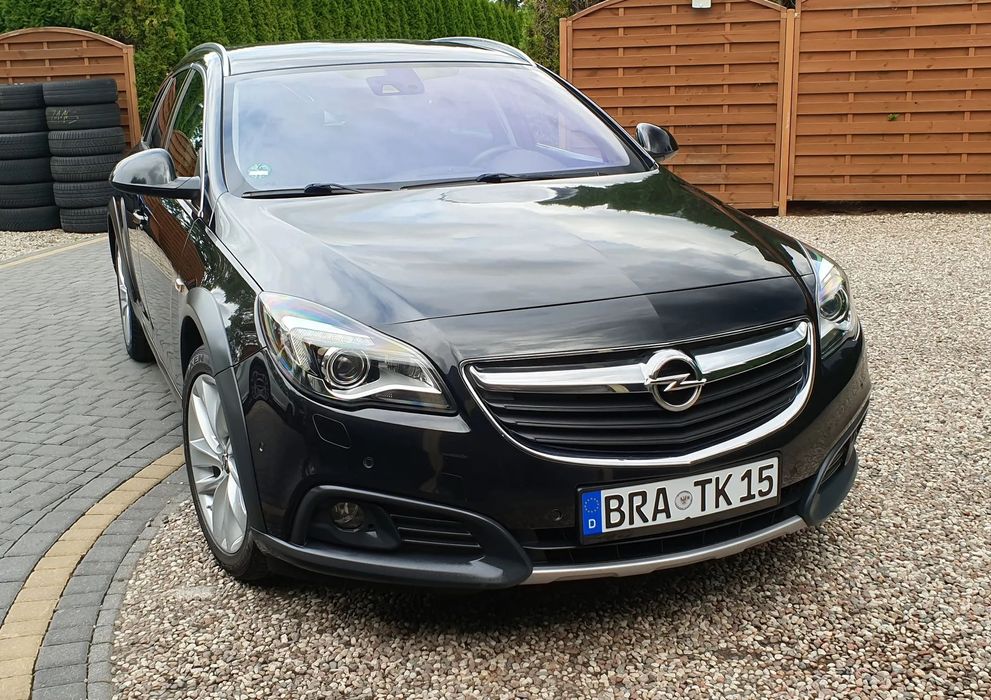 Opel Insignia 2.0 D-170KM * CROSS * KAMERA * FULL SERWIS 148 TYS. * Xenon * Ledy *
