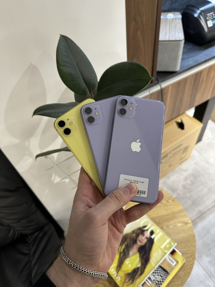 iPhone 11 128GB Black, White, Purple на розпродажі