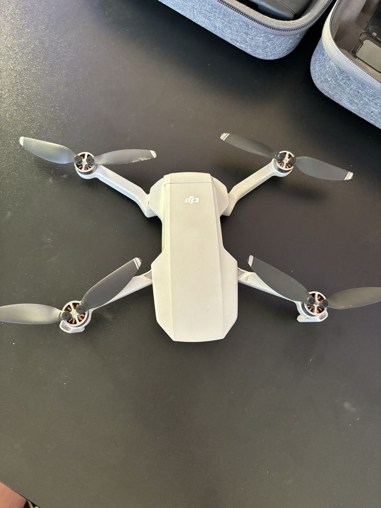 Dron.